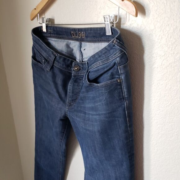 Mid-Rise DL1961 Dark Denim Jeans - Picture 7 of 10